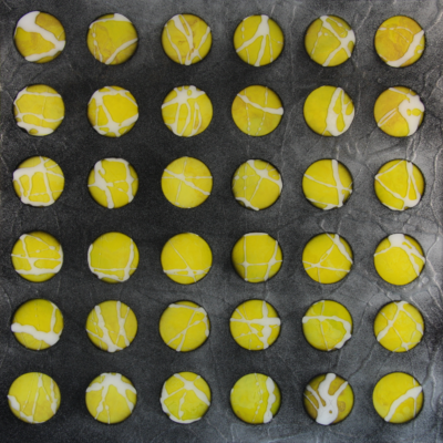 Spheres Yellow